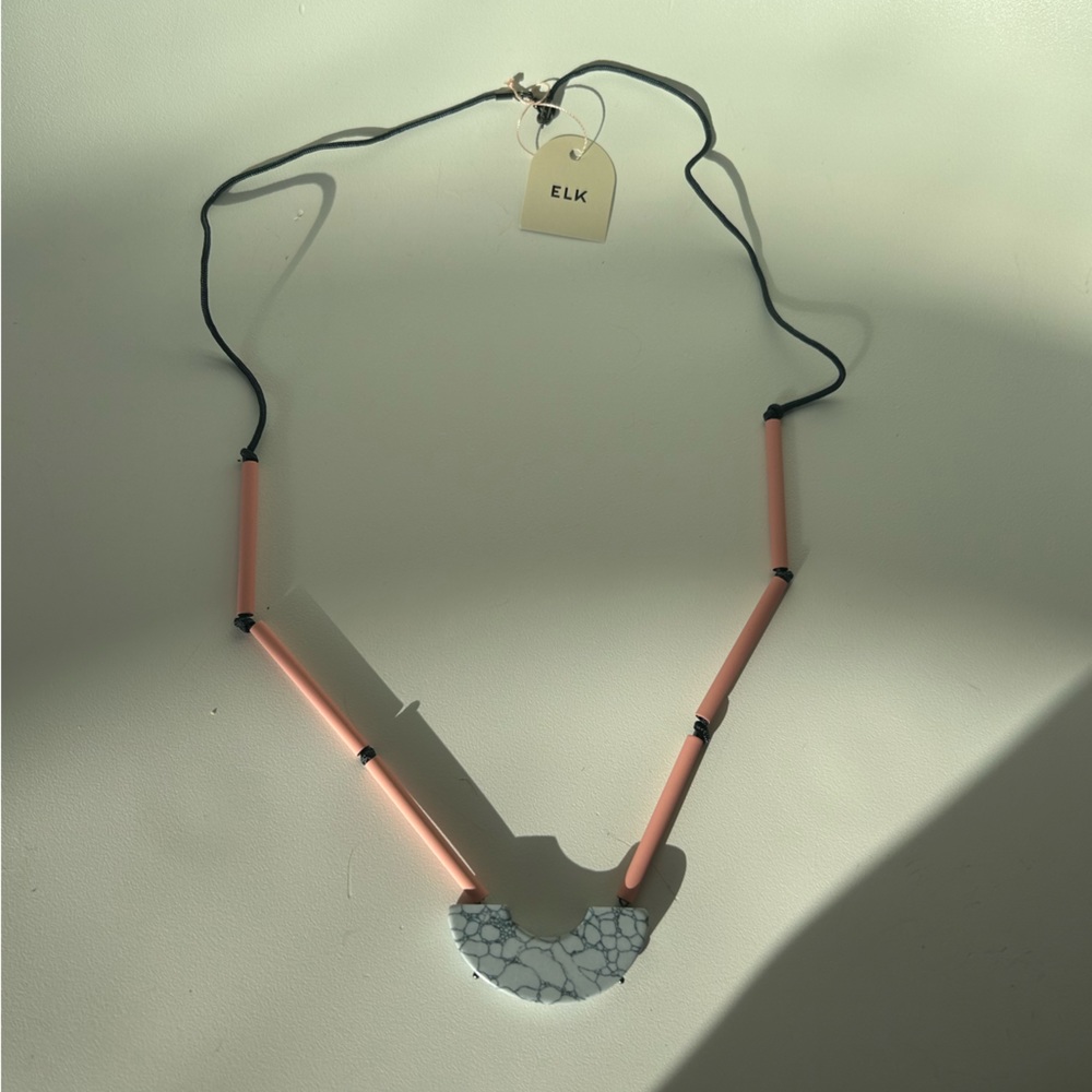 Elk super long necklace nwt